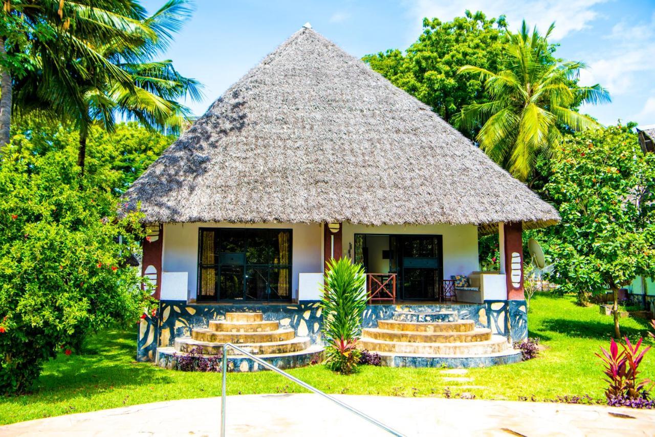 Oasis Diani Beach Villas Luaran gambar