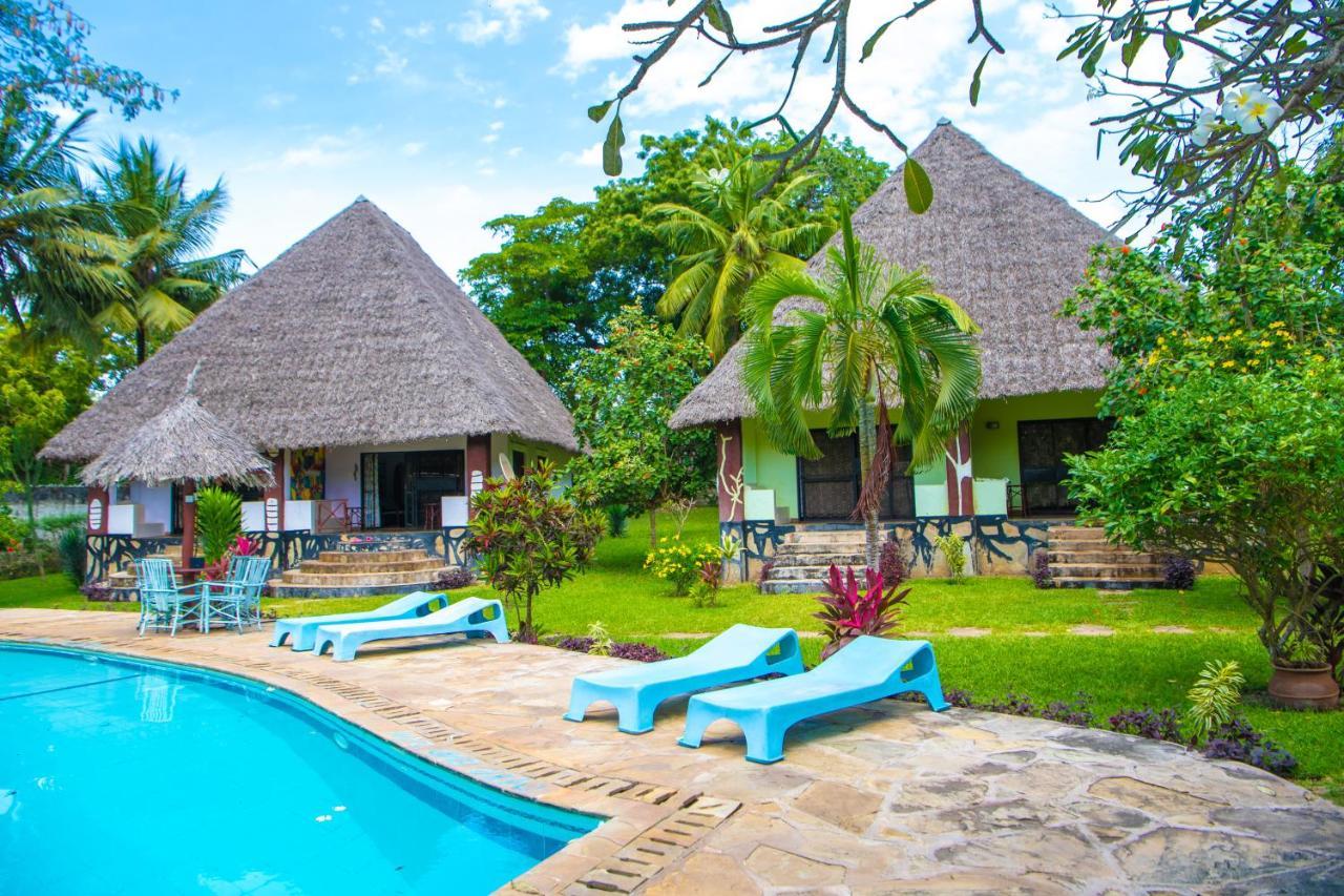 Oasis Diani Beach Villas Luaran gambar
